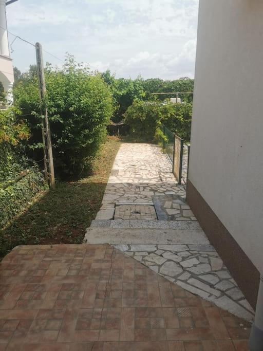 Apartmani Viktorija فاجانا المظهر الخارجي الصورة