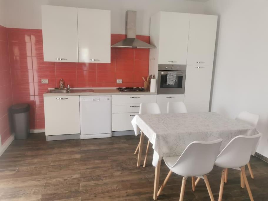 Apartmani Viktorija فاجانا المظهر الخارجي الصورة