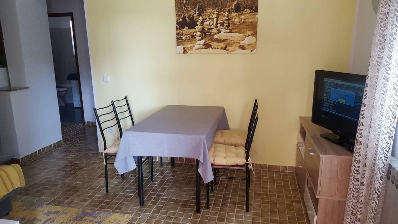 Apartmani Viktorija فاجانا المظهر الخارجي الصورة